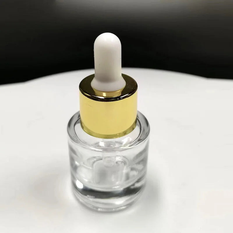 Portable 15ml Glass Bottle for Essential Oils and Travel Use