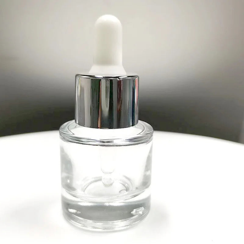 Portable 15ml Glass Bottle for Essential Oils and Travel Use